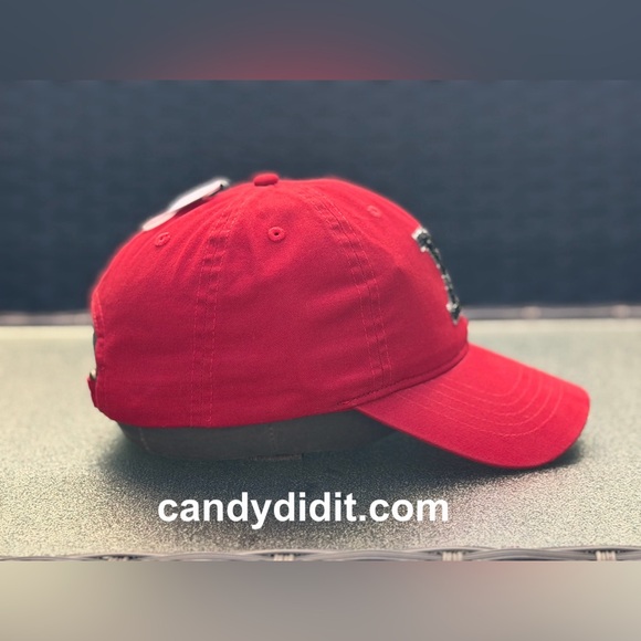 NWT Beautiful Candy Did It! Really Red Crystal Logo Adjustable Bling Ball Cap main image 10